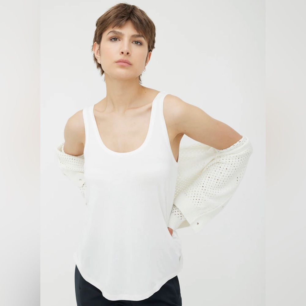 Kit and Ace, Charlotte Scoop Neck Tank, White, Size Small - NWT